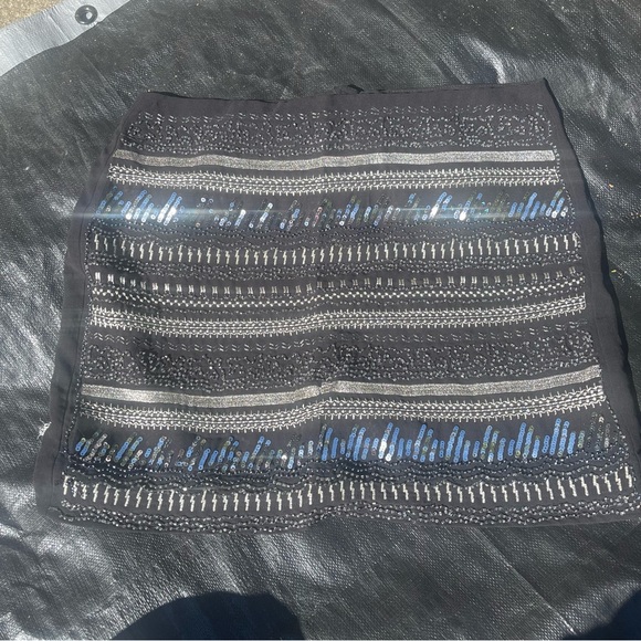 Sequin black mini skirts - Picture 2 of 3